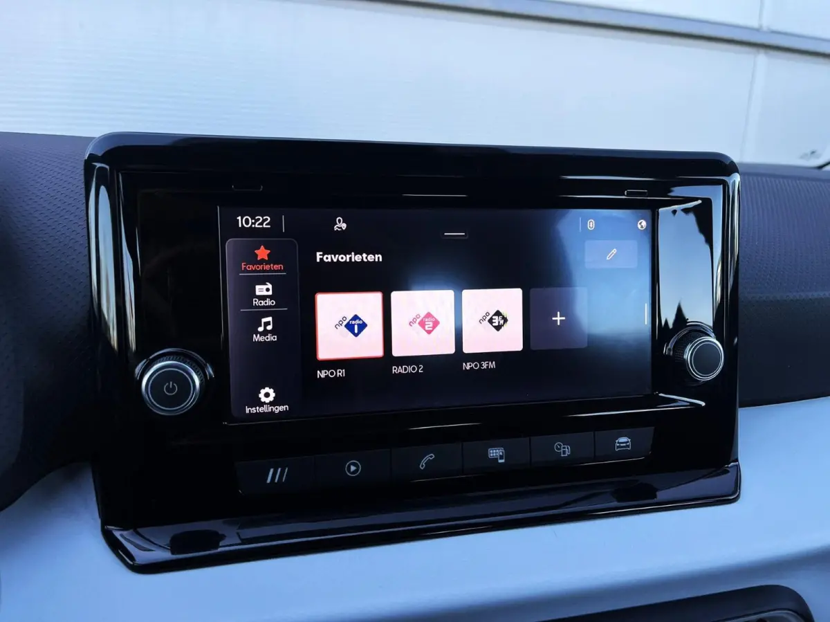 1.0 TSI 95pk Style | Full Link Navigatie | Cruise Control | Climate Control