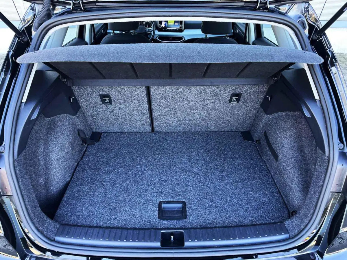 1.0 TSI 95pk Style | Full Link Navigatie | Cruise Control | Climate Control