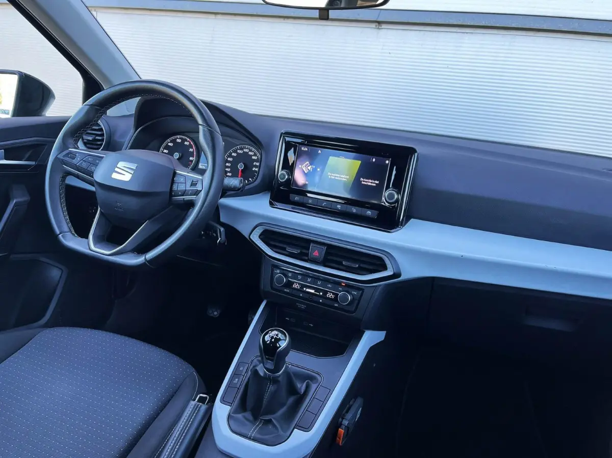 1.0 TSI 95pk Style | Full Link Navigatie | Cruise Control | Climate Control