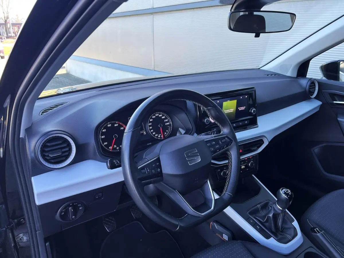 1.0 TSI 95pk Style | Full Link Navigatie | Cruise Control | Climate Control