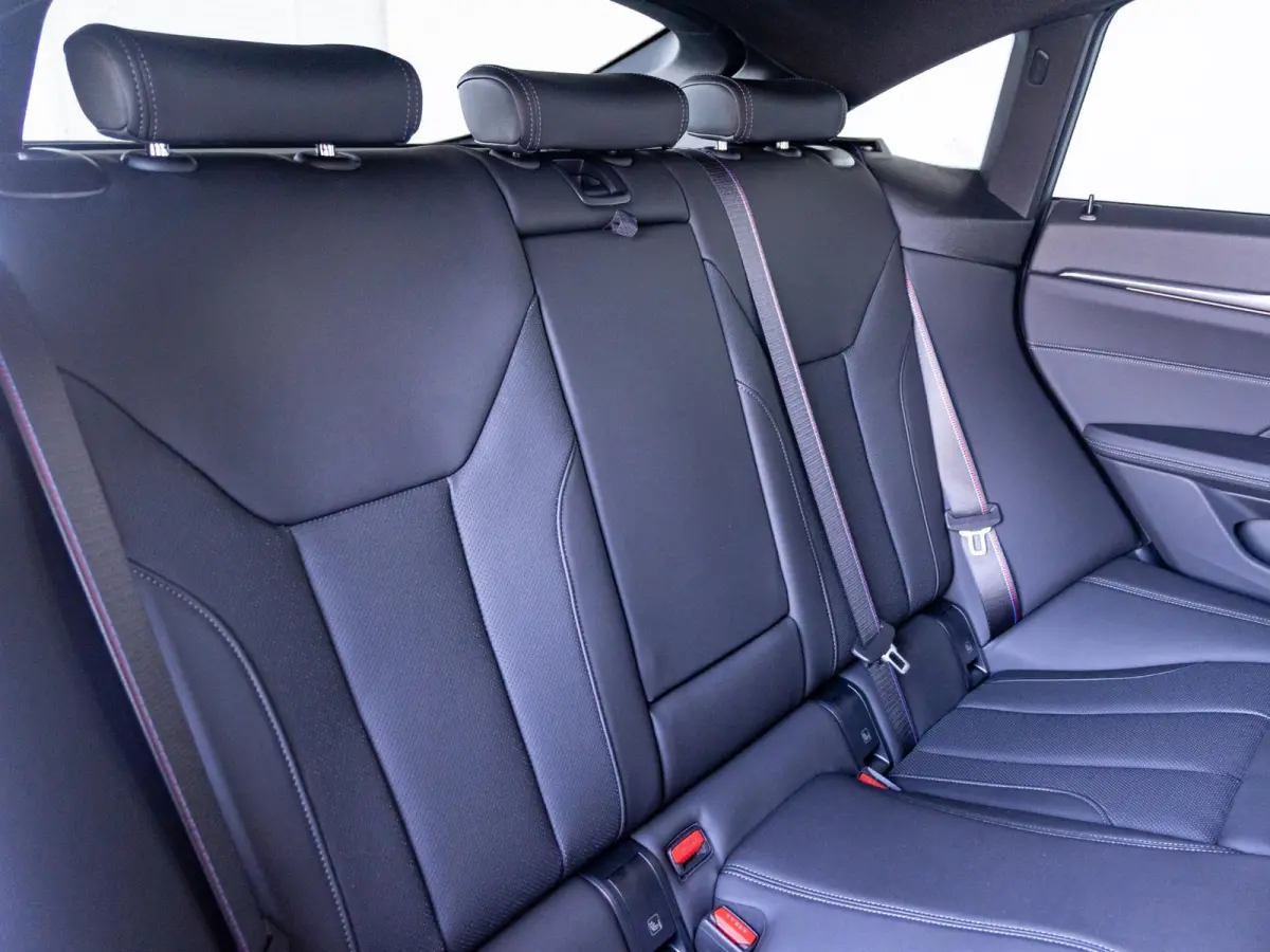 420i | M Sportpakket Pro | Driving Assistant | Achteruitrijcamera | Glazen Schuif-/Kanteldak