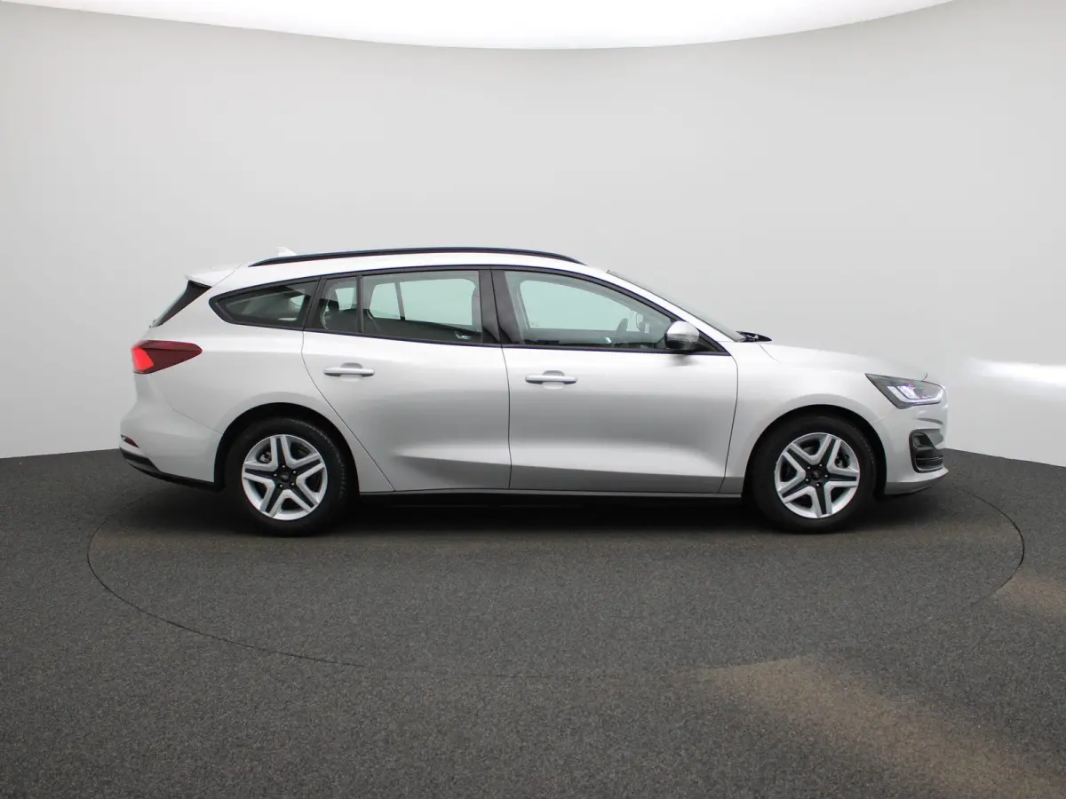 1.0 EcoBoost MHEV Connected | Navigatie | Airco | Cruise Control | Parkeersensoren |