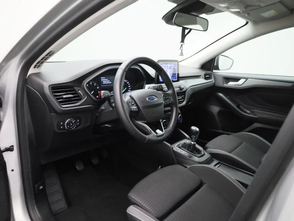 1.0 EcoBoost MHEV Connected | Navigatie | Airco | Cruise Control | Parkeersensoren |