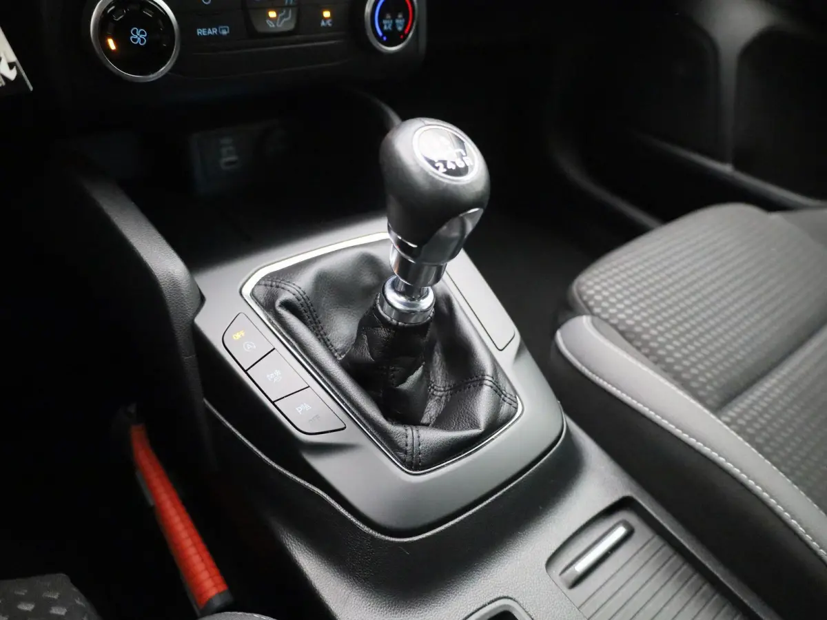 1.0 EcoBoost MHEV Connected | Navigatie | Airco | Cruise Control | Parkeersensoren |