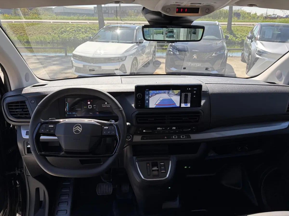 L3 136 DC 75 kWh STX Edition | Betimmering | Lederen interieur | Full Options