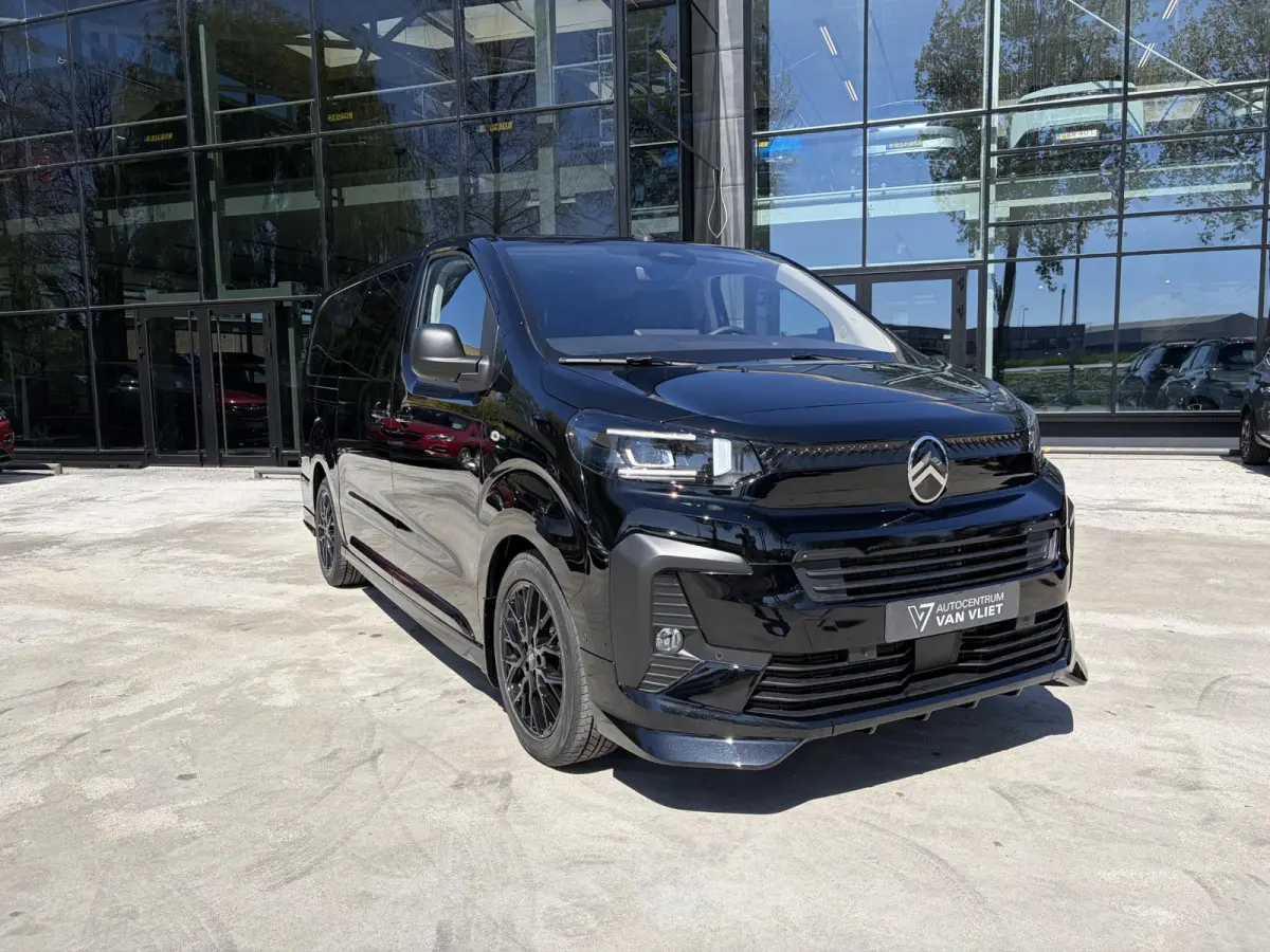 L3 136 DC 75 kWh STX Edition | Betimmering | Lederen interieur | Full Options