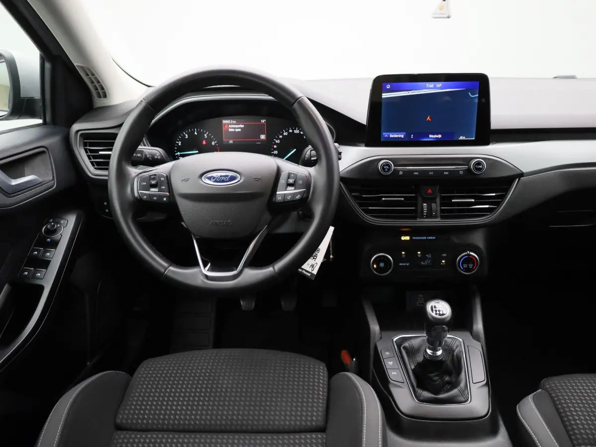 1.0 EcoBoost MHEV Connected | Navigatie | Airco | Cruise Control | Parkeersensoren |