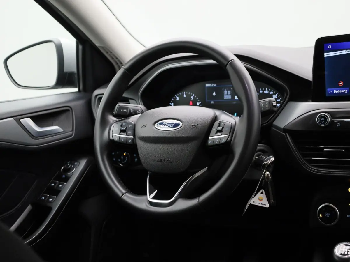 1.0 EcoBoost MHEV Connected | Navigatie | Airco | Cruise Control | Parkeersensoren |