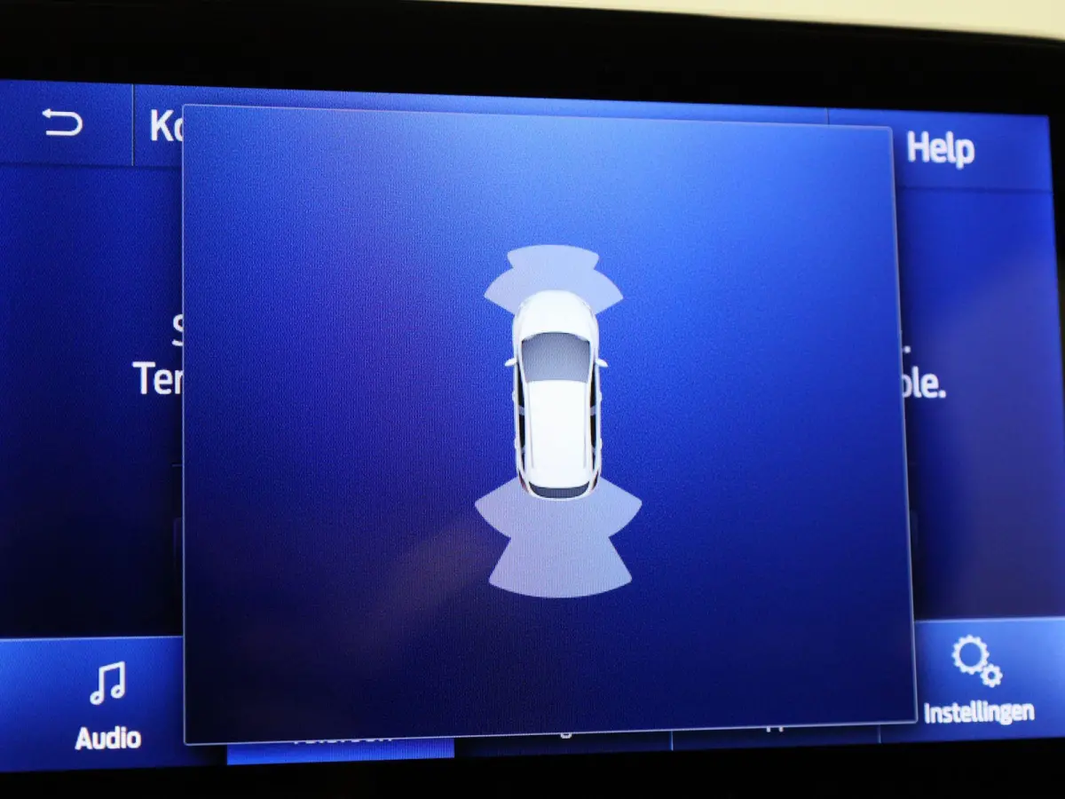 1.0 EcoBoost Hybrid Titanium Style | Navigatie | Climate Control | Parkeersensoren | Cruise Control |