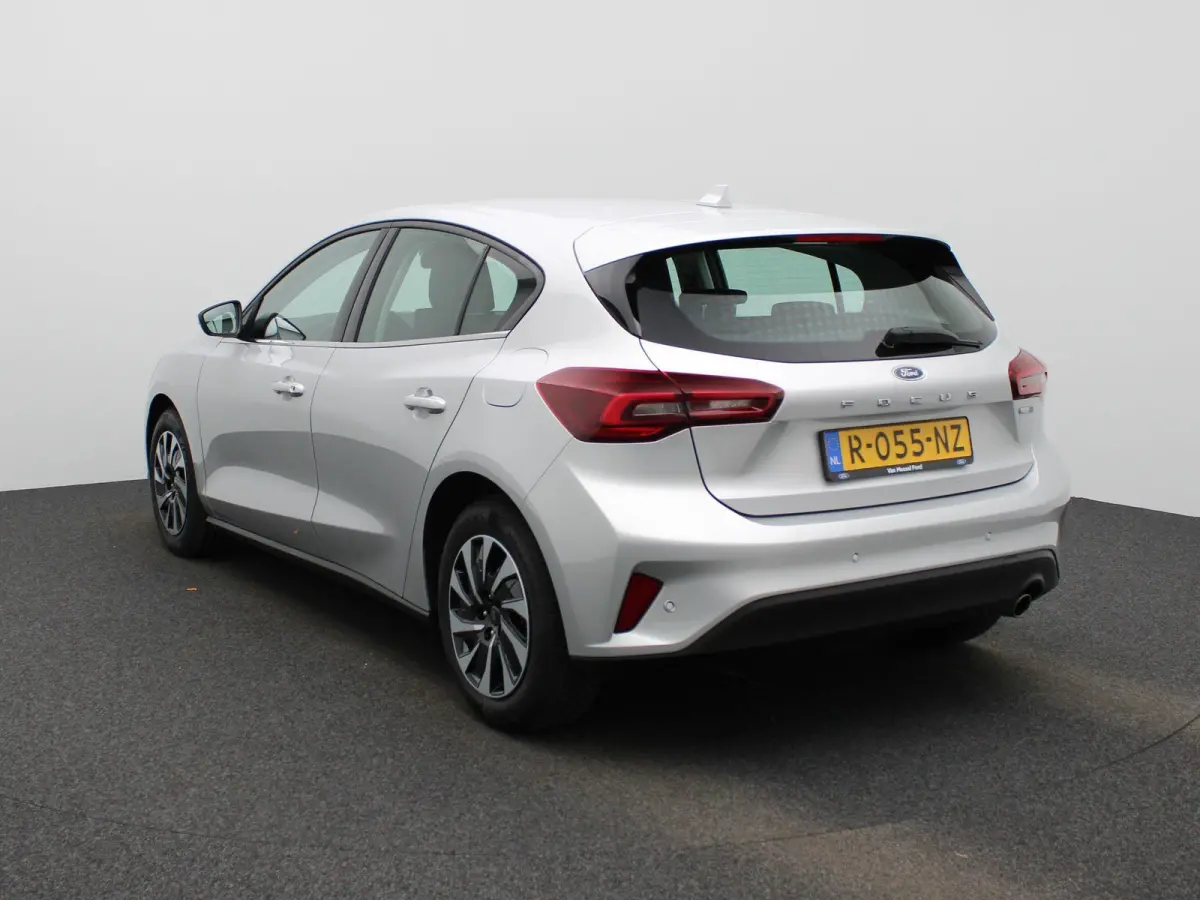 1.0 EcoBoost Hybrid Titanium Style | Navigatie | Climate Control | Parkeersensoren | Cruise Control |