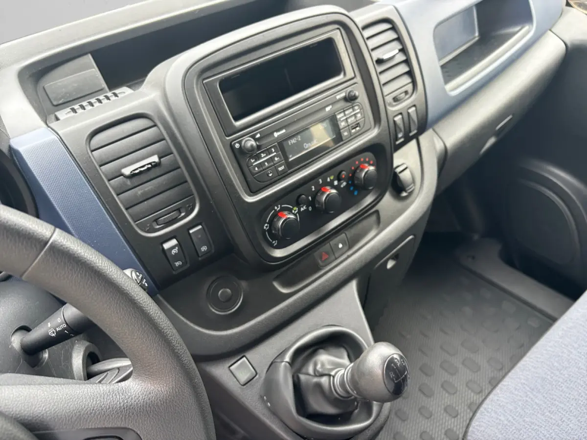 1.6 CDTI Euro 6 L2H1 Edition- Dubbel Cabine, 6 Pers, Camera, Clima, Cruise, Park Assist