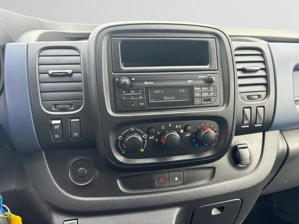 1.6 CDTI Euro 6 L2H1 Edition- Dubbel Cabine, 6 Pers, Camera, Clima, Cruise, Park Assist