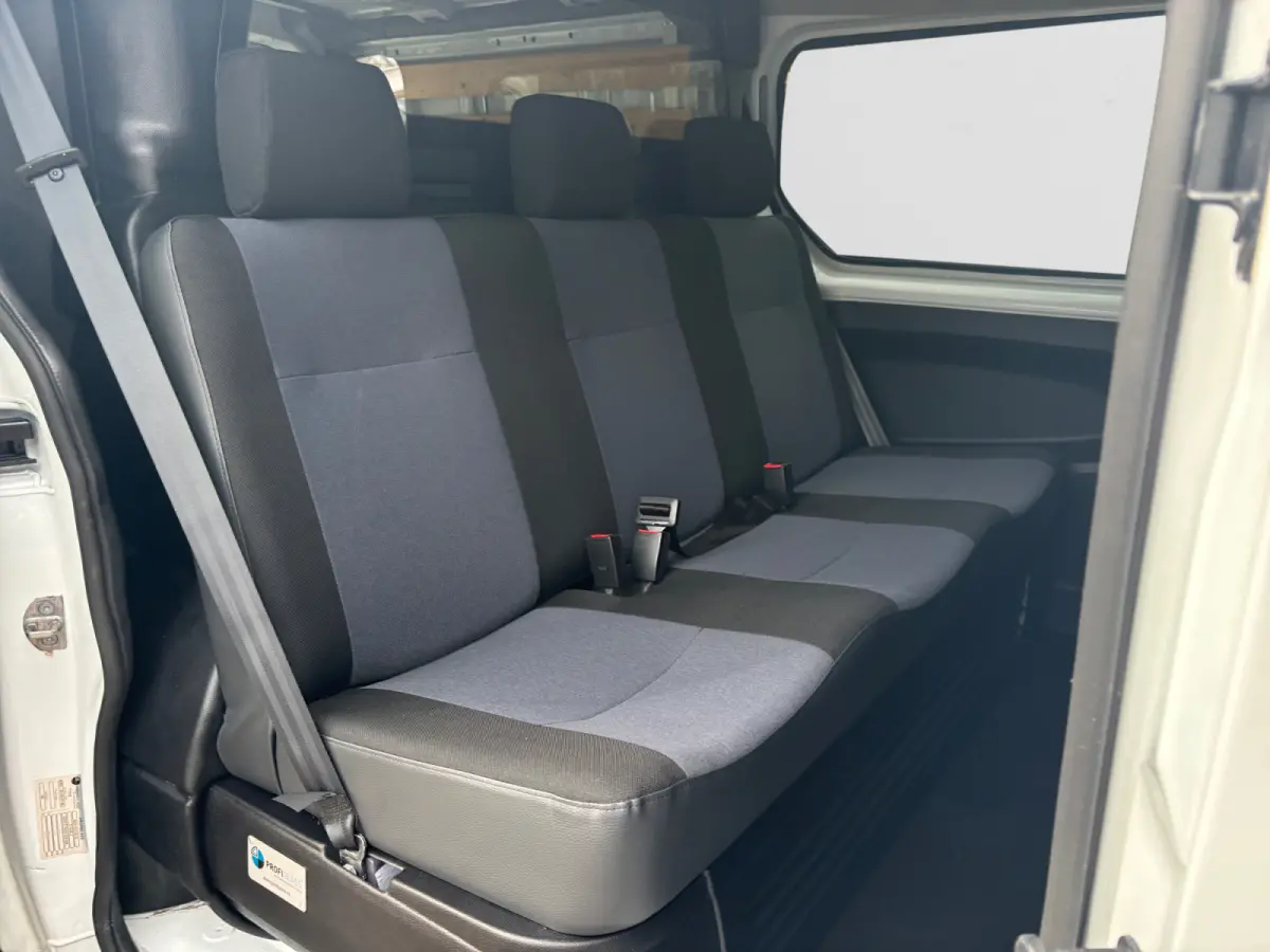 1.6 CDTI Euro 6 L2H1 Edition- Dubbel Cabine, 6 Pers, Camera, Clima, Cruise, Park Assist
