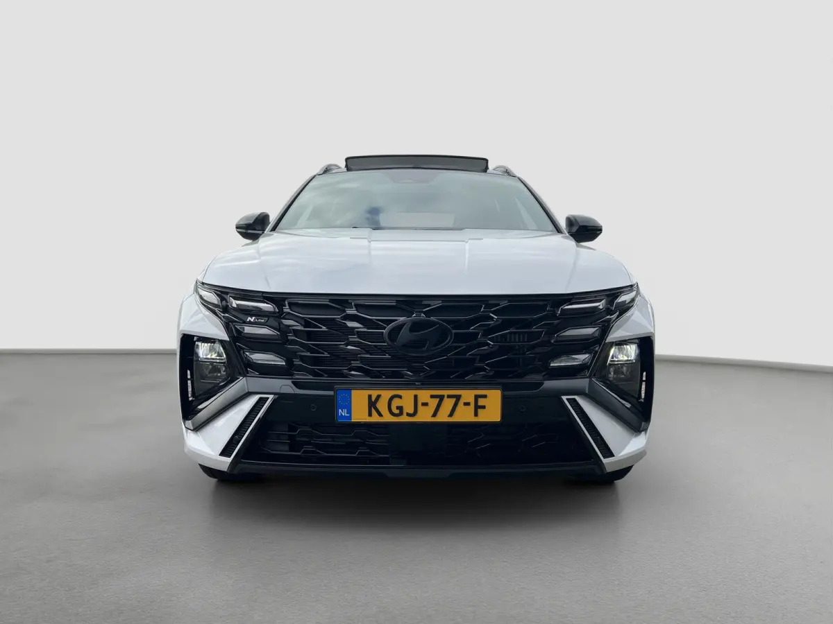 1.6 T-GDI PHEV 252pk N-Line Sky Business | Schuifdak | Dodehoekdetectie | Stoelverwarming | Stuurverwarming | Draadloos carplay | 19'' Velgen | Alcantara lederen bekleding | Camera | Premium