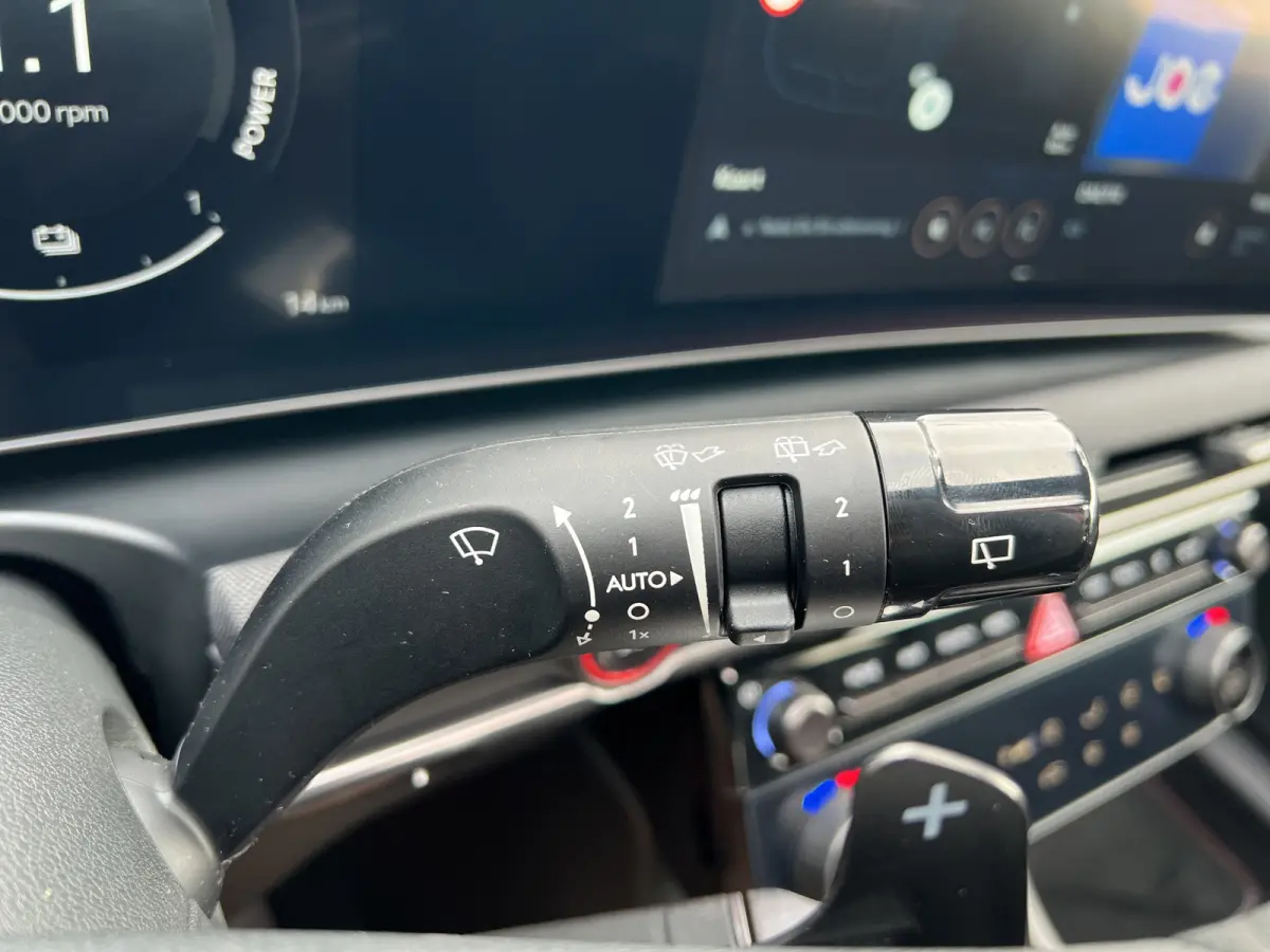 1.6 T-GDI PHEV 252pk N-Line Sky Business | Schuifdak | Dodehoekdetectie | Stoelverwarming | Stuurverwarming | Draadloos carplay | 19'' Velgen | Alcantara lederen bekleding | Camera | Premium
