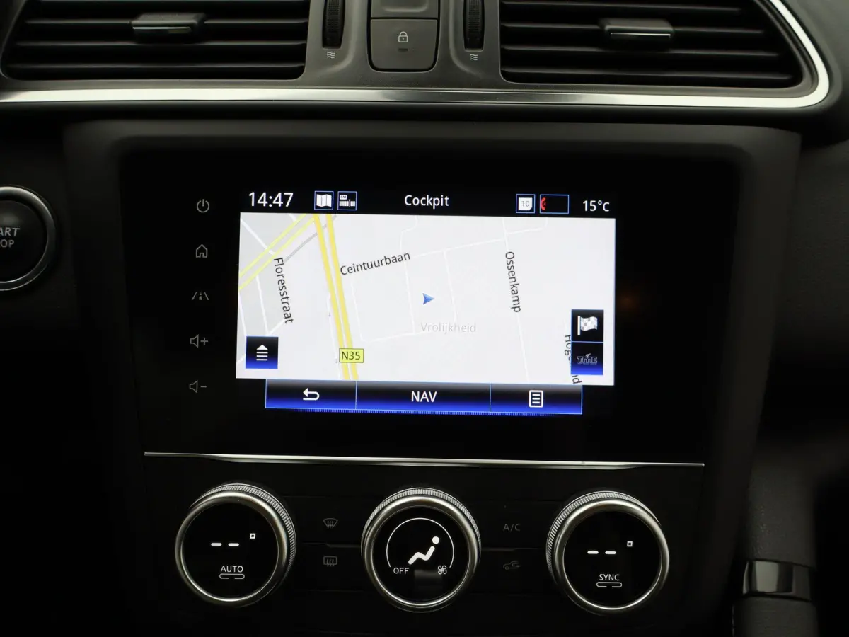TCe 140 GPF Zen | Automaat | Trekhaak | Apple CarPlay | Stoelverwarming |