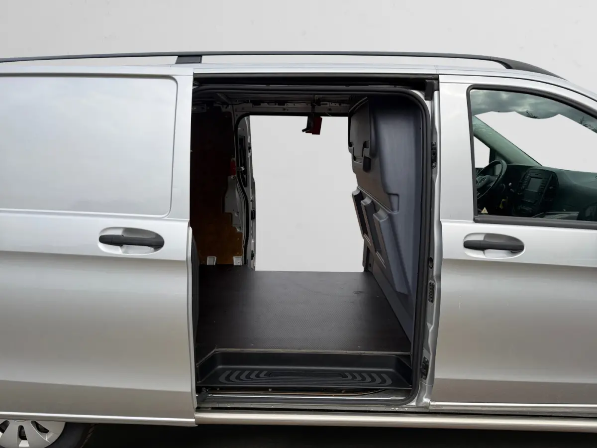 116 CDI L2 Avantgarde Aut- 2x Schuifdeur, 3 Pers, Lane Assist, Xenon Led, Camera, Park Assist