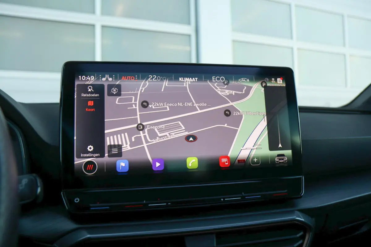 1.4 e-Hybrid 204pk Business | SoH 94% | Achteruitrijcamera | Stoelverwarming | Navigatie | Full Link