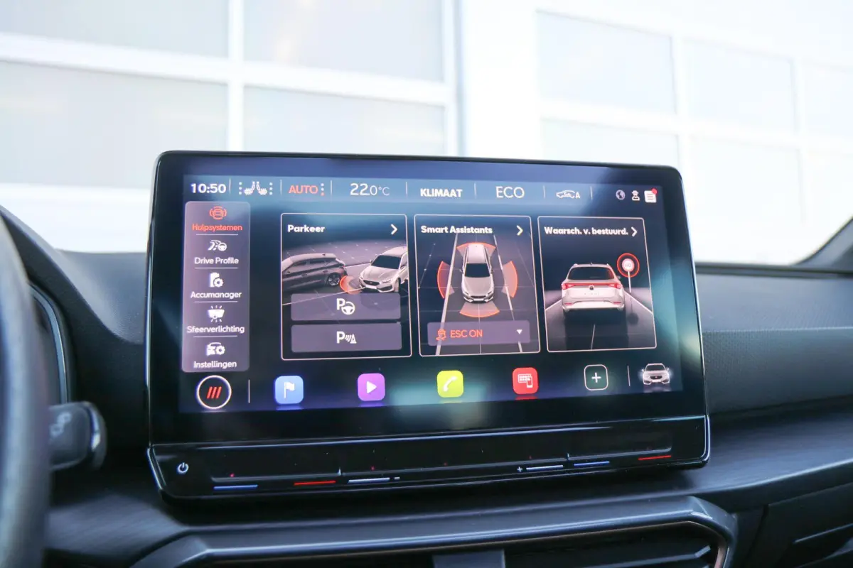 1.4 e-Hybrid 204pk Business | SoH 94% | Achteruitrijcamera | Stoelverwarming | Navigatie | Full Link