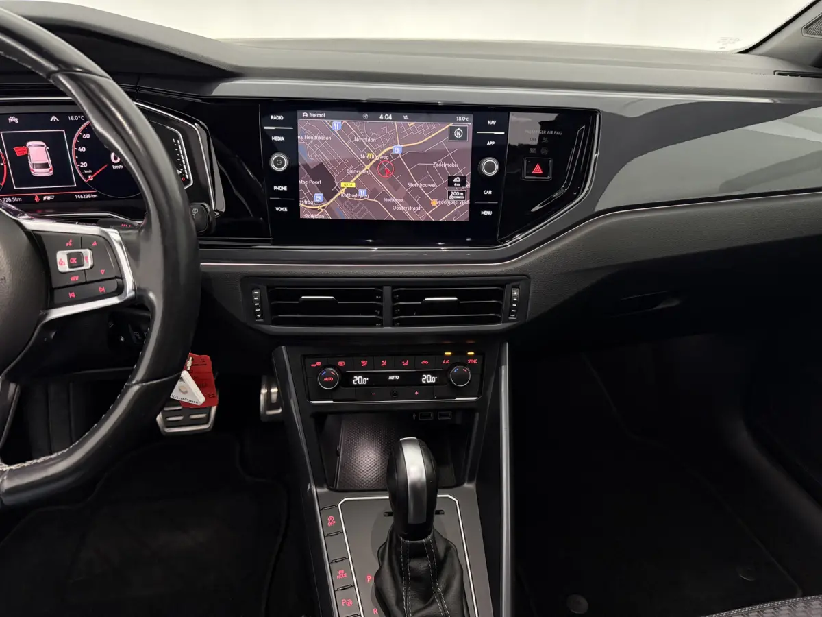 1.0 TSI R-line | Pano | Virtual | Carplay | Cruise | Clima | Parkeersens.