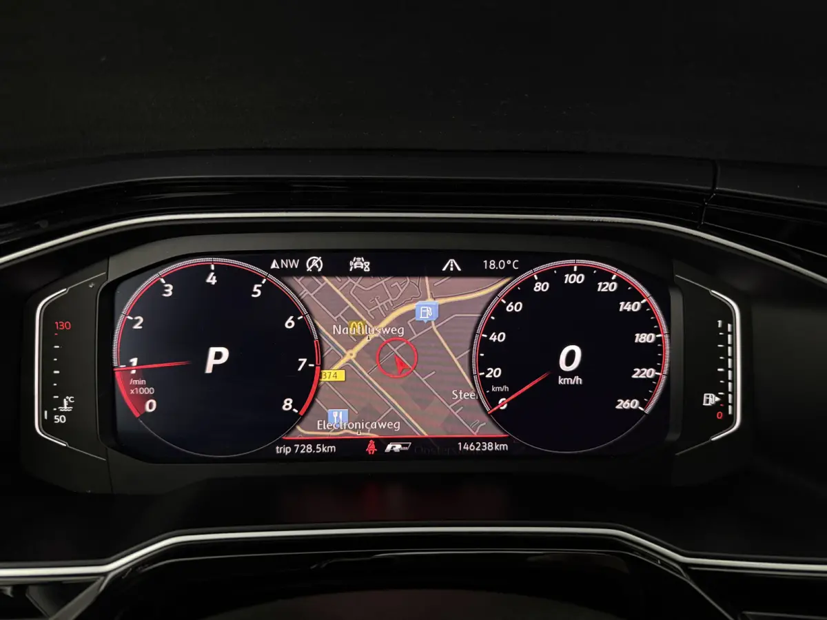 1.0 TSI R-line | Pano | Virtual | Carplay | Cruise | Clima | Parkeersens.