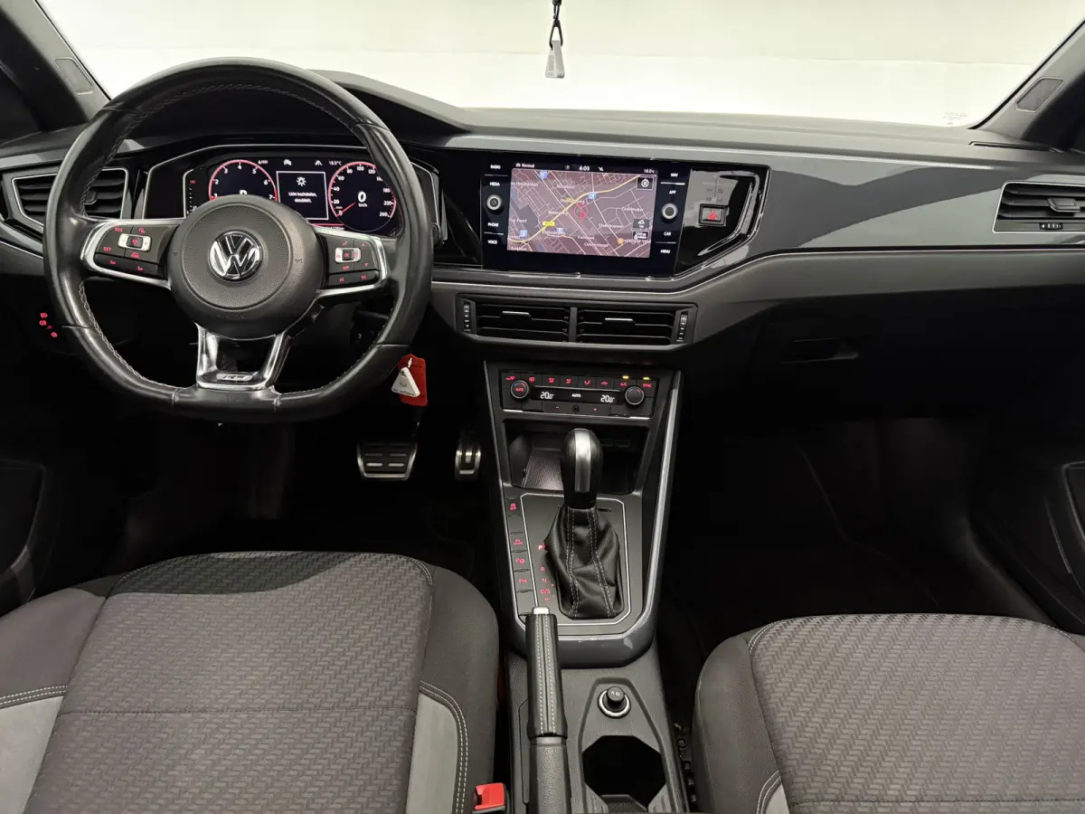 1.0 TSI R-line | Pano | Virtual | Carplay | Cruise | Clima | Parkeersens.