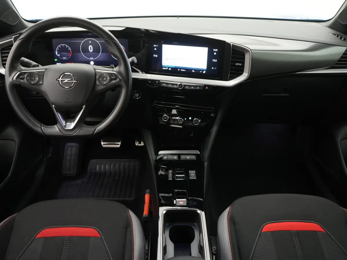 1.2 T 130 PK / GS-LINE / AUTOMAAT / NAVI / CAMERA / CLIMATE / CARPLAY /