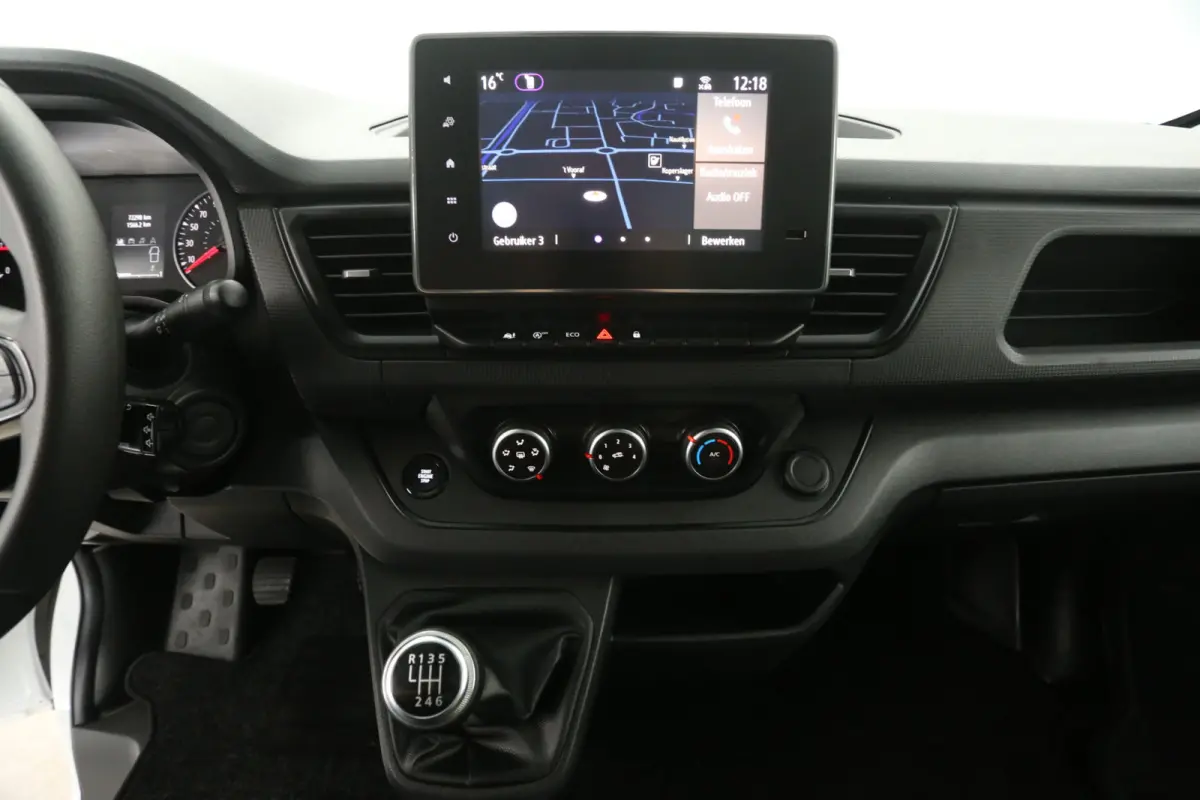 2.0 dCi L2H1 | Airco | Cruise | 3 Zits | Carplay | LED | Navi | Parkeersens.