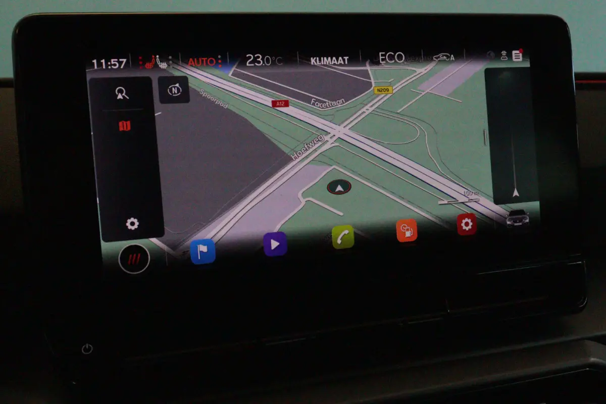 1.4 TSI eHybrid PHEV FR | NAVI / APPCONNECT | CAMERA + PDC | STUUR / STOELVERW | LANE-ASSIST | TREKHAAK INKL |