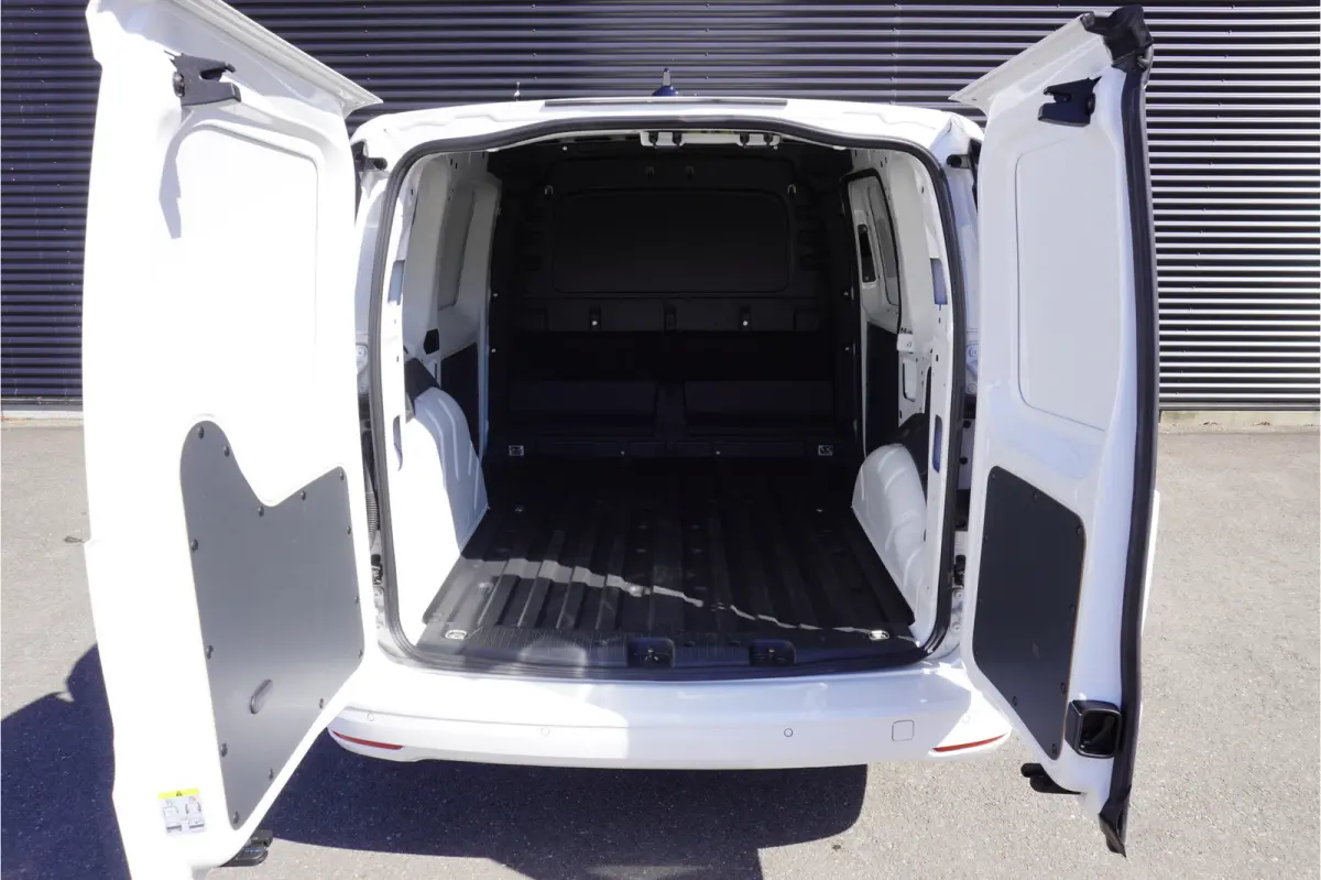 2.0 TDI Style Airco Cruise control Multifunctioneel stuurwiel Parkeersensoren