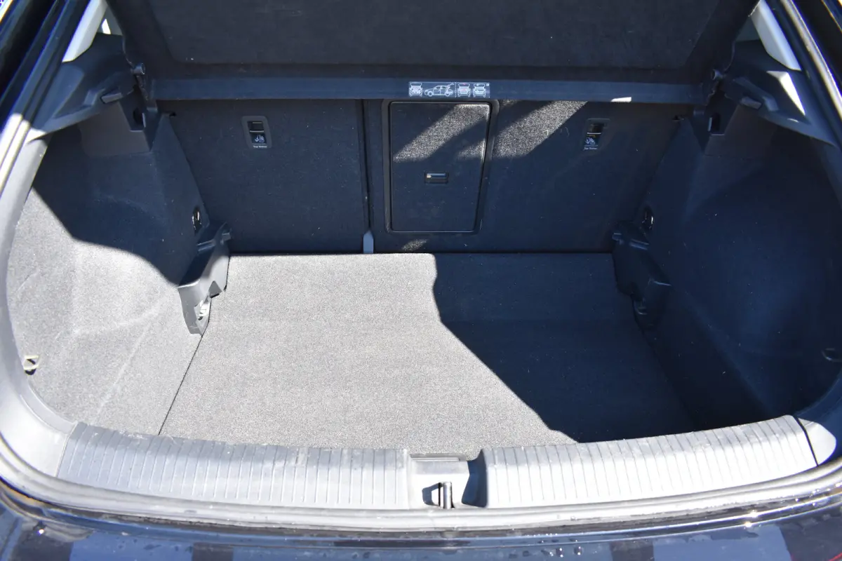 1.0 TSI 110PK Style | ADAPT. CRUISE | CLIMATE CONTROL | FULL LED | DAB+