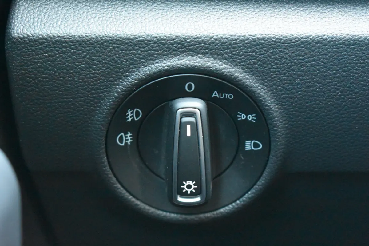 1.0 TSI 110PK Style | ADAPT. CRUISE | CLIMATE CONTROL | FULL LED | DAB+