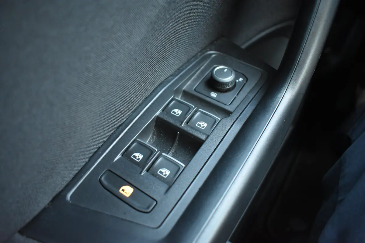 1.0 TSI 110PK Style | ADAPT. CRUISE | CLIMATE CONTROL | FULL LED | DAB+