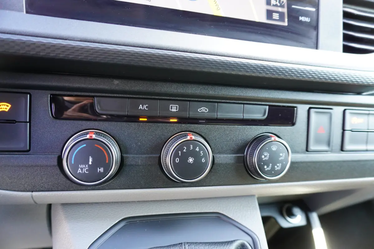 150pk automaat L2H1 2x Schuifdeur Apple Carplay Cruise control Navigatie Airco LED Parkeersensoren 17" Velgen