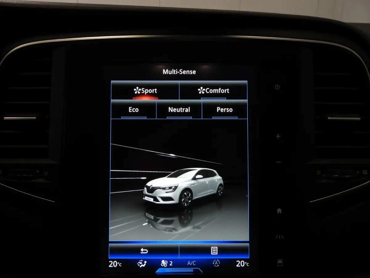 1.2 TCe Aut. GT-Line NAVI/CAMERA/CLIMA/LED/17"LMV!
