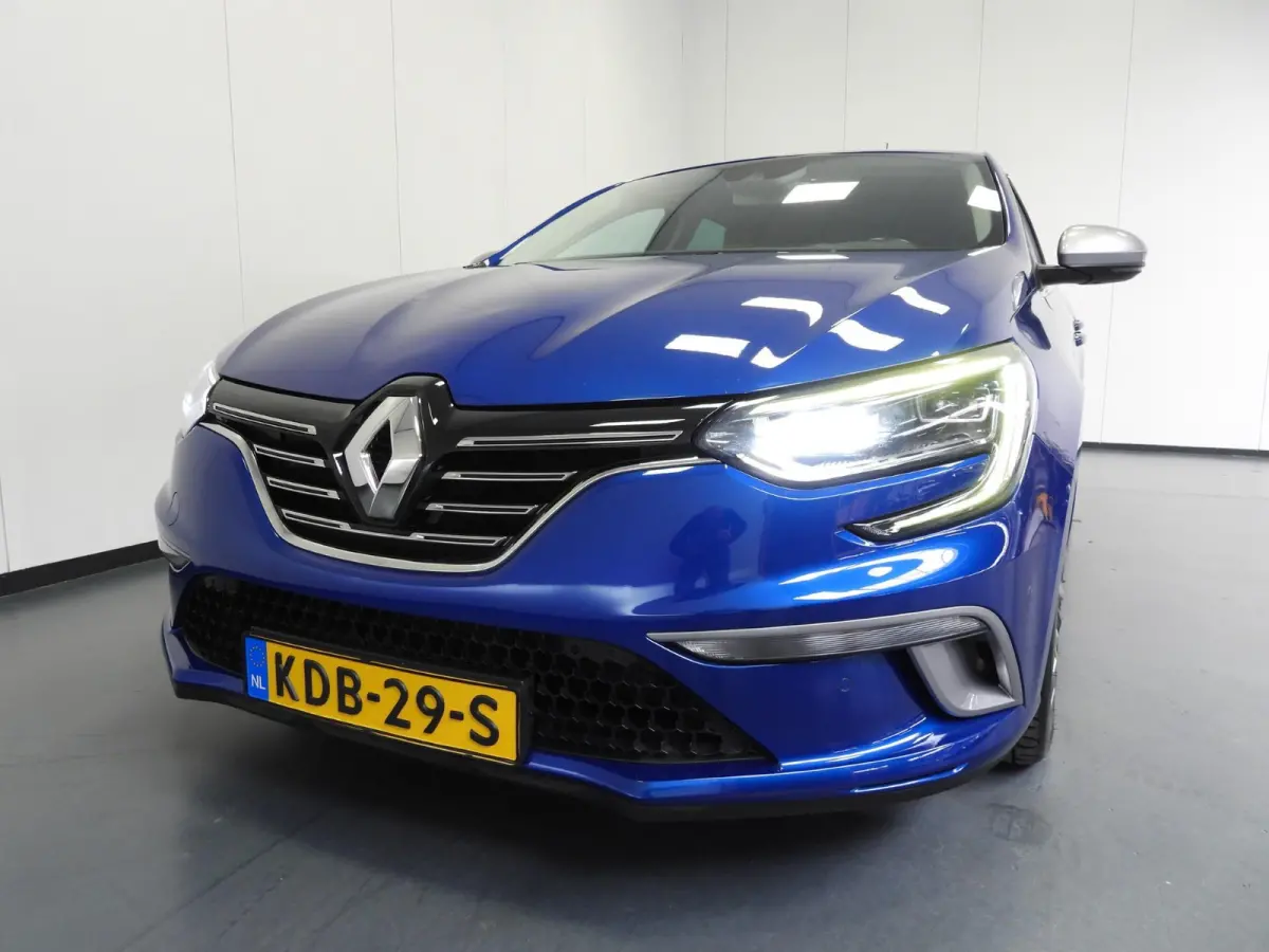 1.2 TCe Aut. GT-Line NAVI/CAMERA/CLIMA/LED/17"LMV!