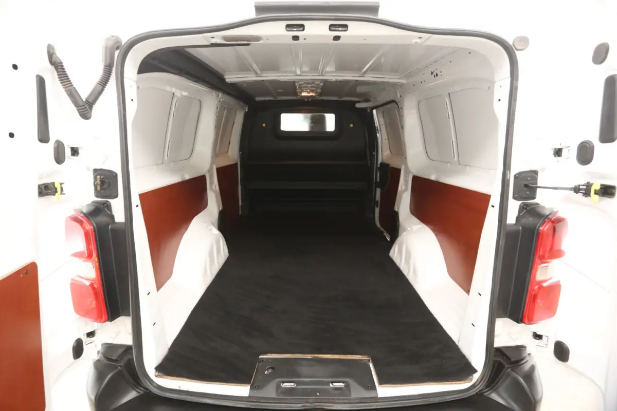 2.0 CDTI L3H1 | Marge | Airco | Cruise | 3 Zits | Trekhaak | Carplay | Parkeersens.