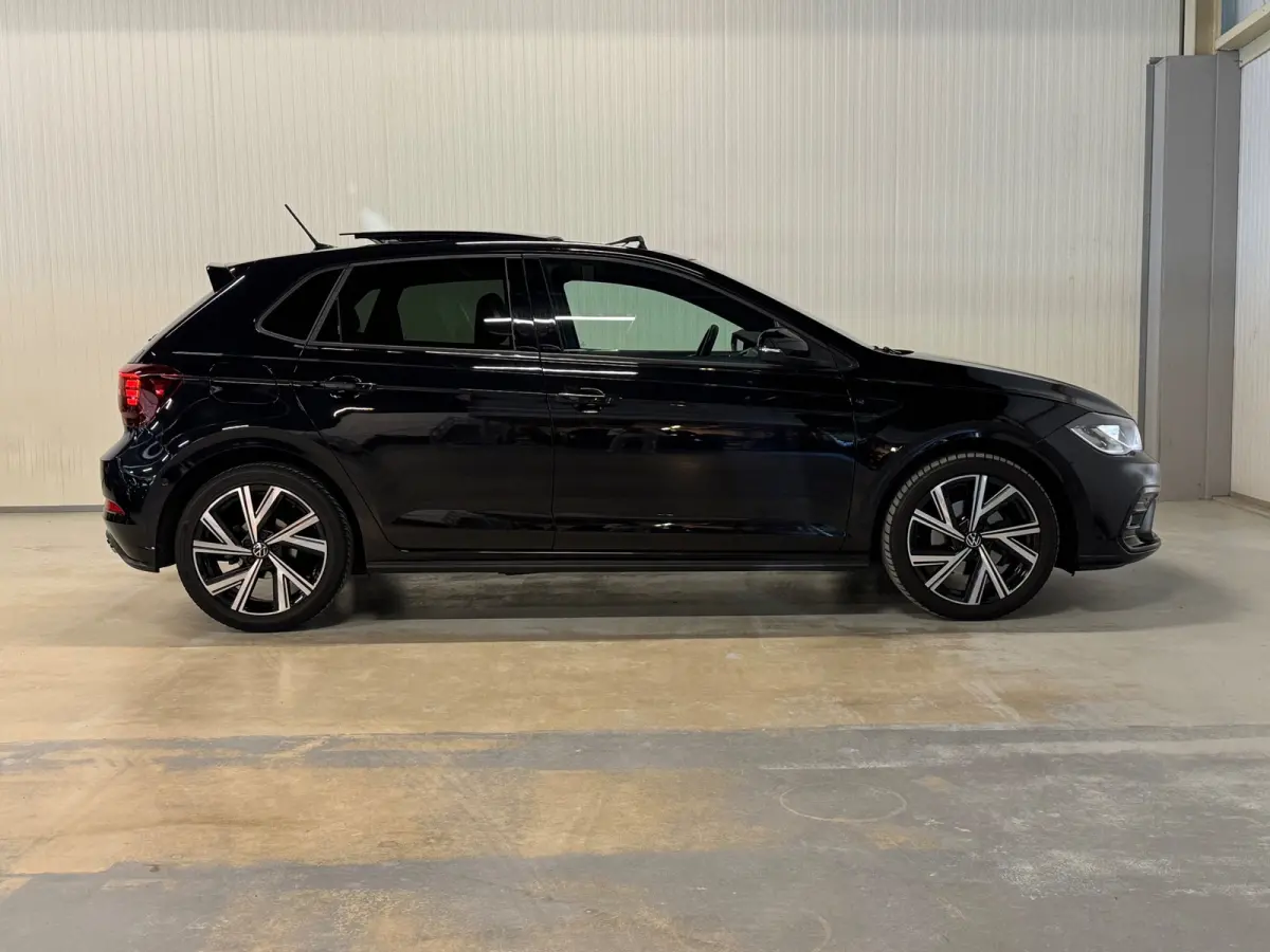1.0 TSI R-Line | PANO | ACC | CAMERA | CARPLAY