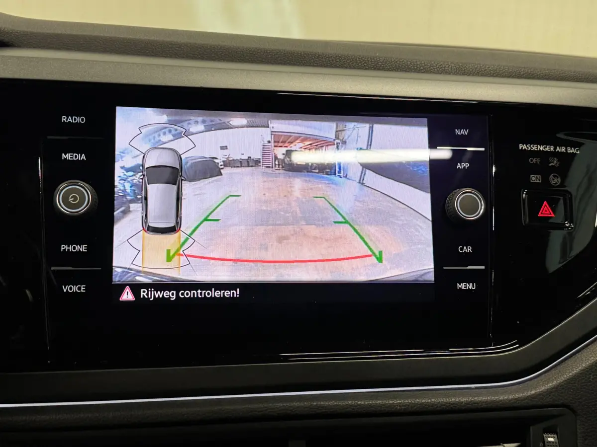 1.0 TSI R-Line | PANO | ACC | CAMERA | CARPLAY