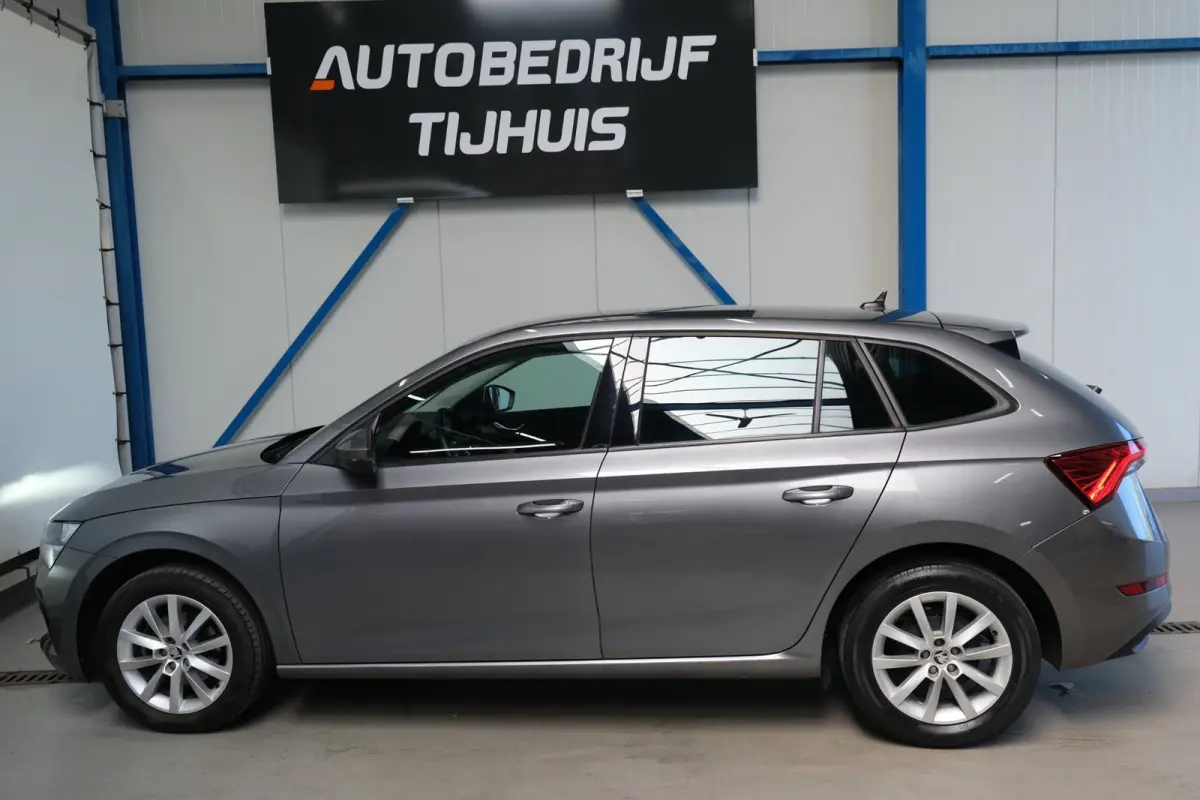 1.0 TSI Ambition - N.A.P. Airco, Carplay, Cruise, PDC.