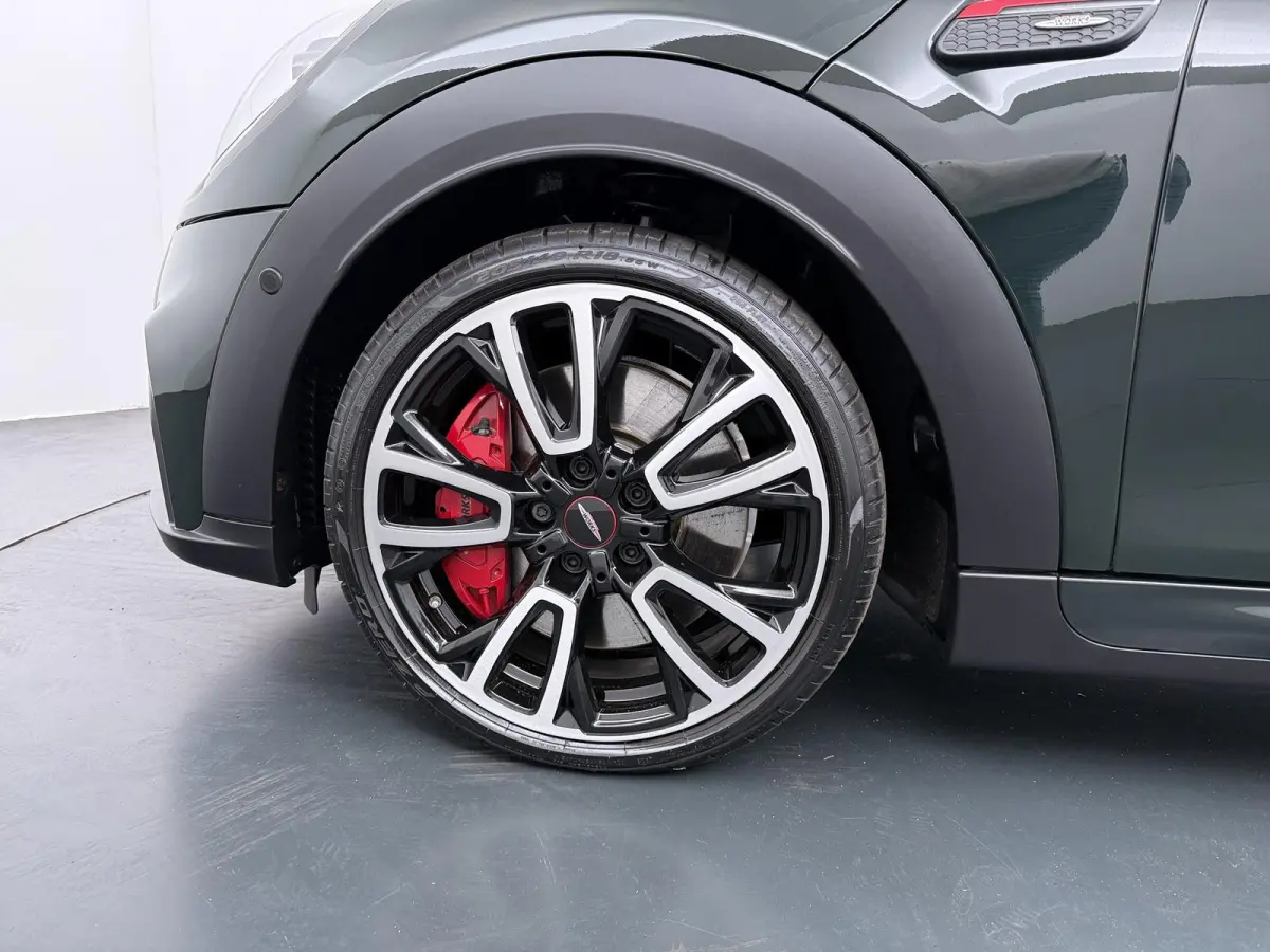 John Cooper Works JCW-Pack | Stoel- en Stuurverwarming | Adaptive Cruise | Harman Kardon | Panoramadak