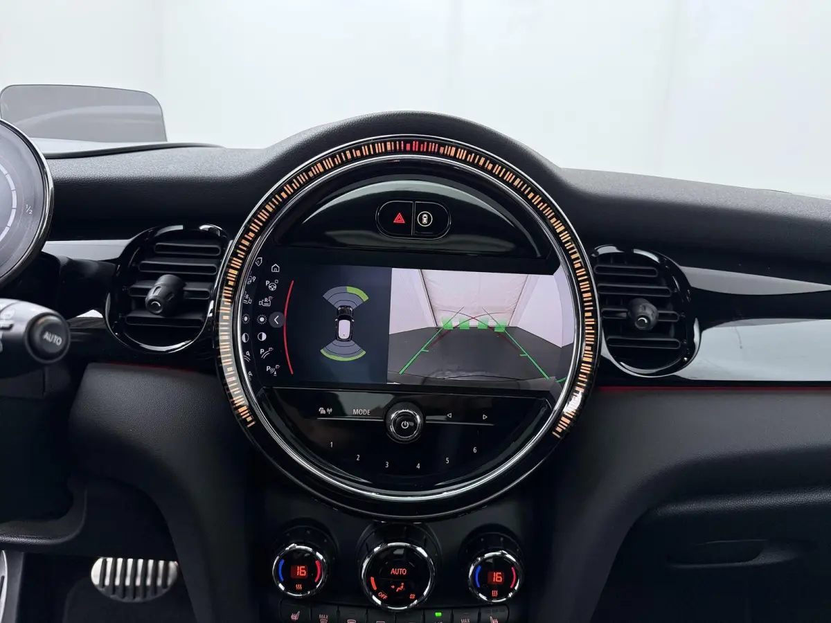 John Cooper Works JCW-Pack | Stoel- en Stuurverwarming | Adaptive Cruise | Harman Kardon | Panoramadak