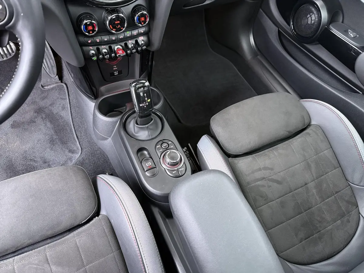 John Cooper Works JCW-Pack | Stoel- en Stuurverwarming | Adaptive Cruise | Harman Kardon | Panoramadak