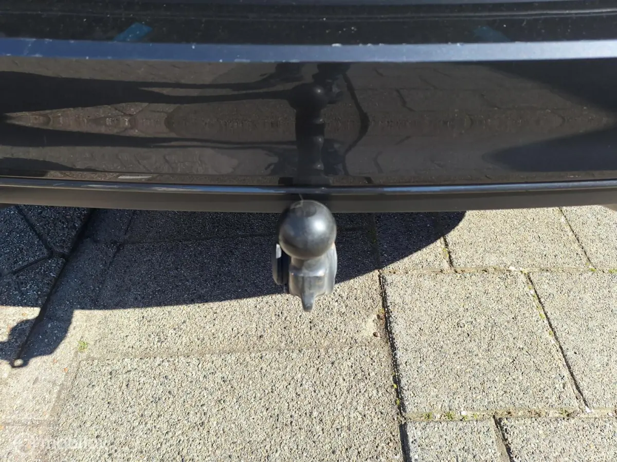 1.5 TSI BUSINESS AUTOMAAT • Trekhaak •