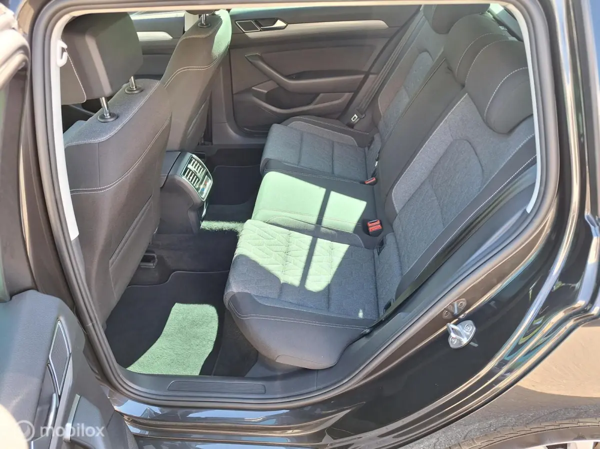 1.5 TSI BUSINESS AUTOMAAT • Trekhaak •