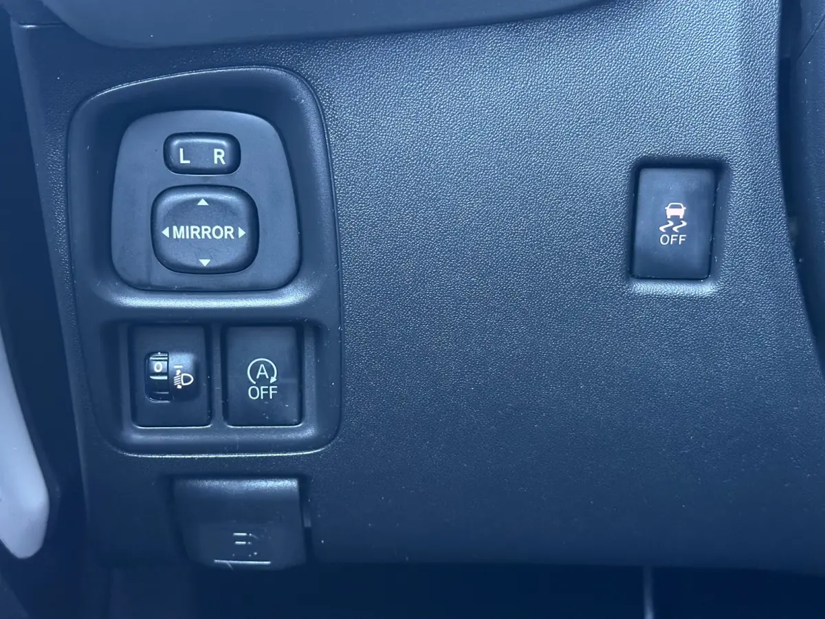 1.0 VVT-i x-play 5 Deurs Airco Camera