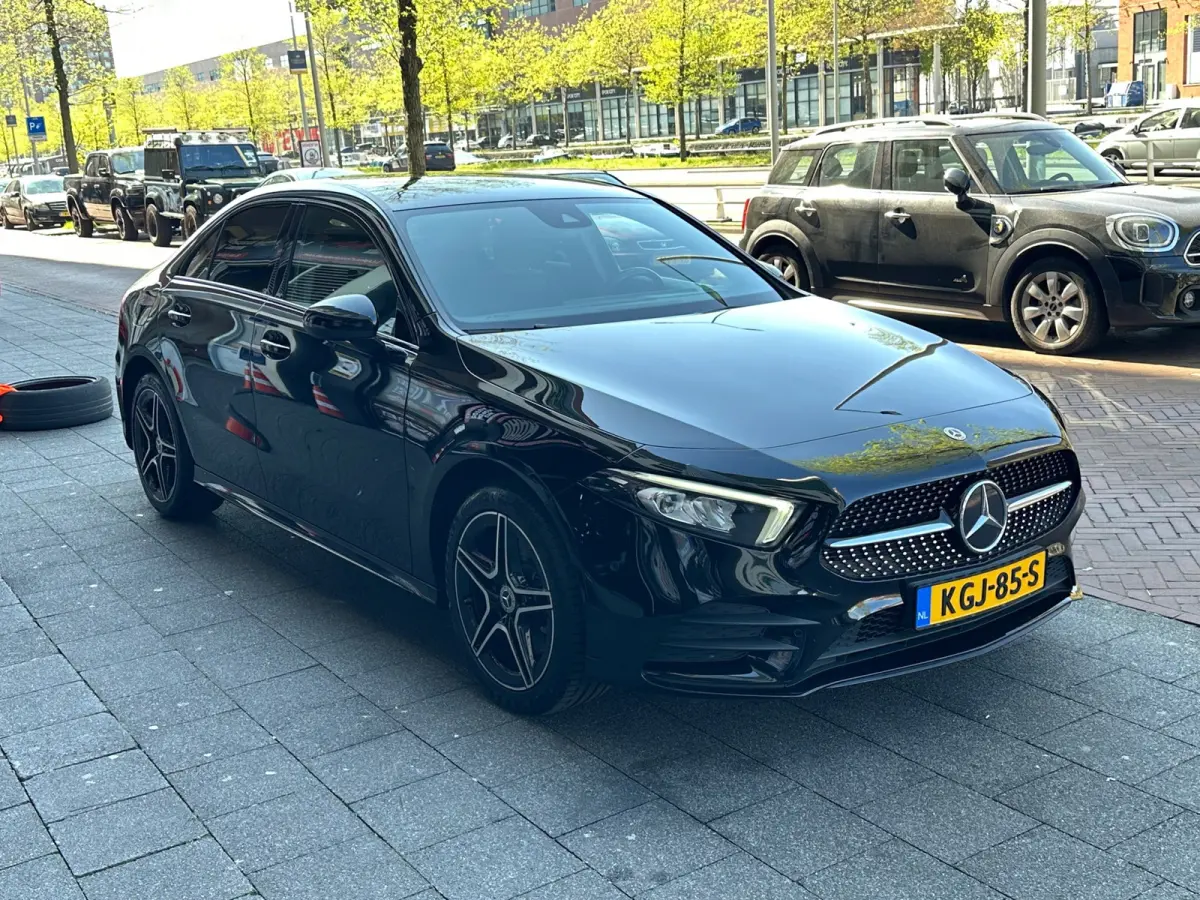 250 e Business Solution AMG Limited Carplay Sfeerverlichting
