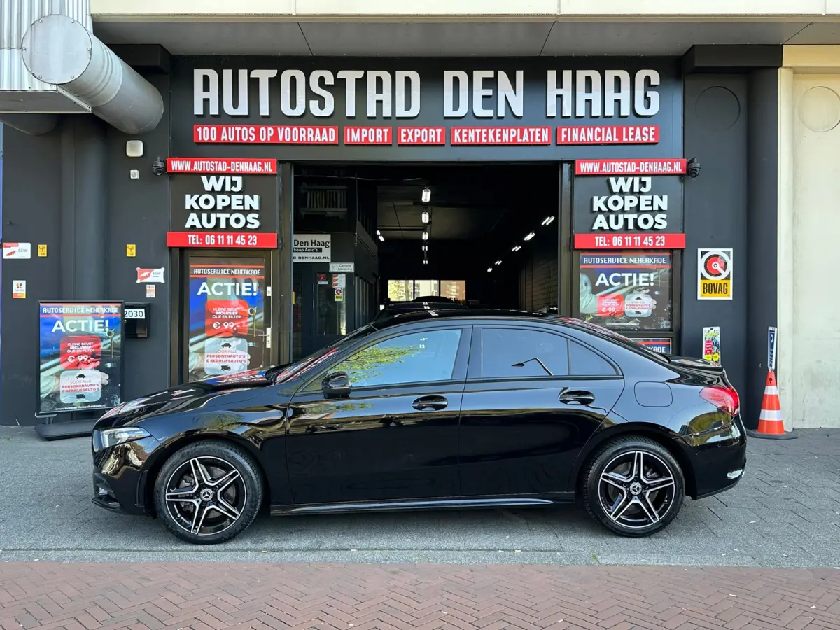 250 e Business Solution AMG Limited Carplay Sfeerverlichting