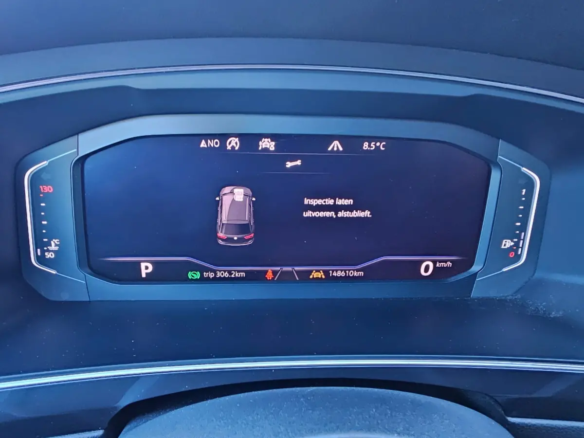 1.5 TSI Highline Business R-line 7p. | LED | Pano | Trekhaak | Leder | Stoelverwarming | Camera | ACC | App-connect | All-seasons | Vol |