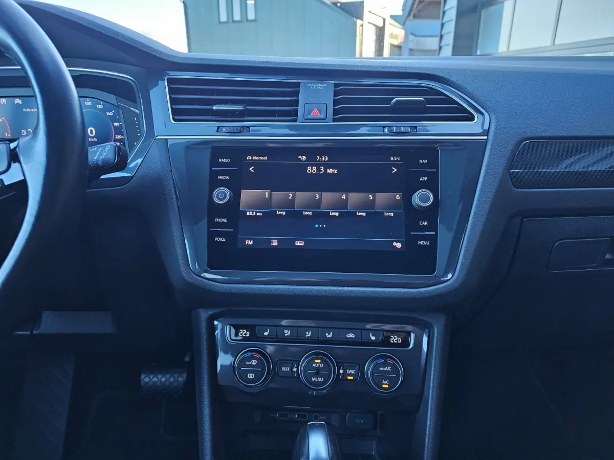1.5 TSI Highline Business R-line 7p. | LED | Pano | Trekhaak | Leder | Stoelverwarming | Camera | ACC | App-connect | All-seasons | Vol |